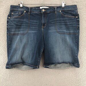 Torrid Shorts Womens 24 Plus Blue Medium Wash Denim Stretch Slimming Jeans 10"